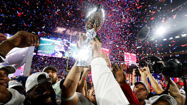 super-bowl-kidreporter-article1.jpg